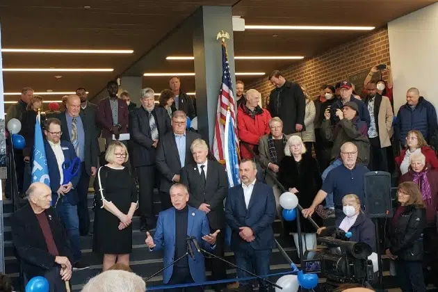 City hall ribbon cutting