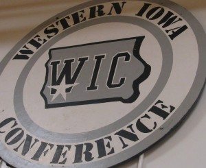 Audubon Hosts Riverside in WIC Softball - Vimarsana News
