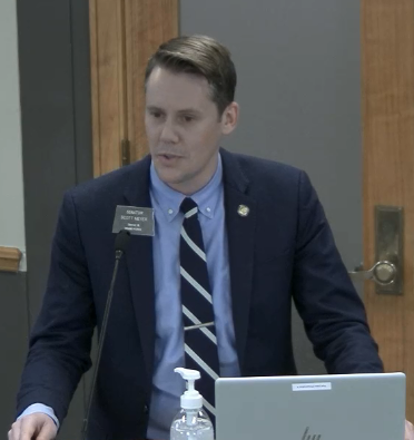 GF Senator vows action after Fargo School Board drops pledge at meetings - Vimarsana News