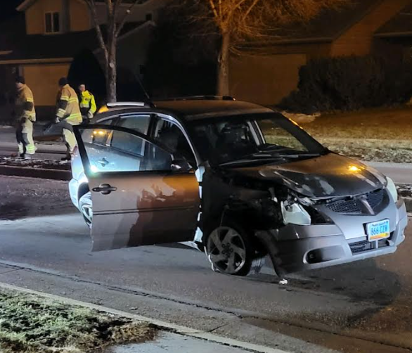 Man and woman arrested following crash in South Fargo - Vimarsana News