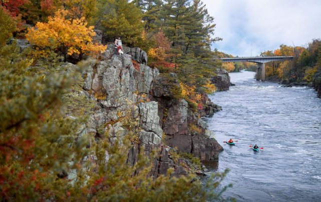 Authorities search for teen who fell into St. Croix River - Vimarsana News