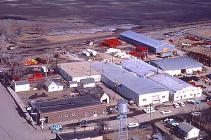 Production shift to Mexico will mean significant job cuts at Bobcat plants union leader says, company disputes claim - Vimarsana News
