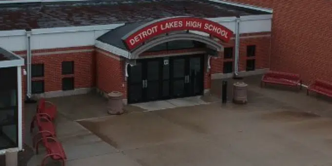 Police Respond To Bomb Threat At Detroit Lakes High School The Mighty 