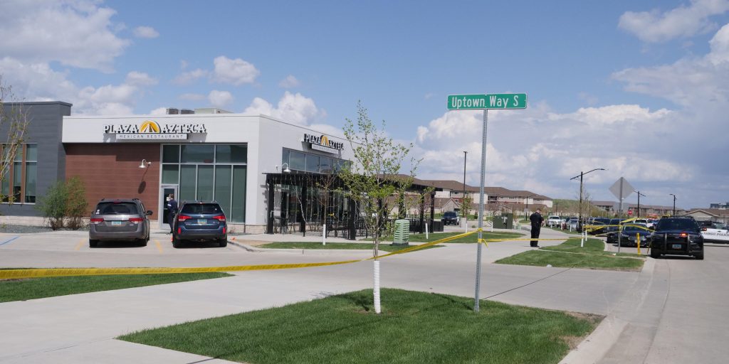 BREAKING NEWS: Woman, baby shot at south Fargo restaurant, suspect dies of self-inflicted bullet wound - Vimarsana News