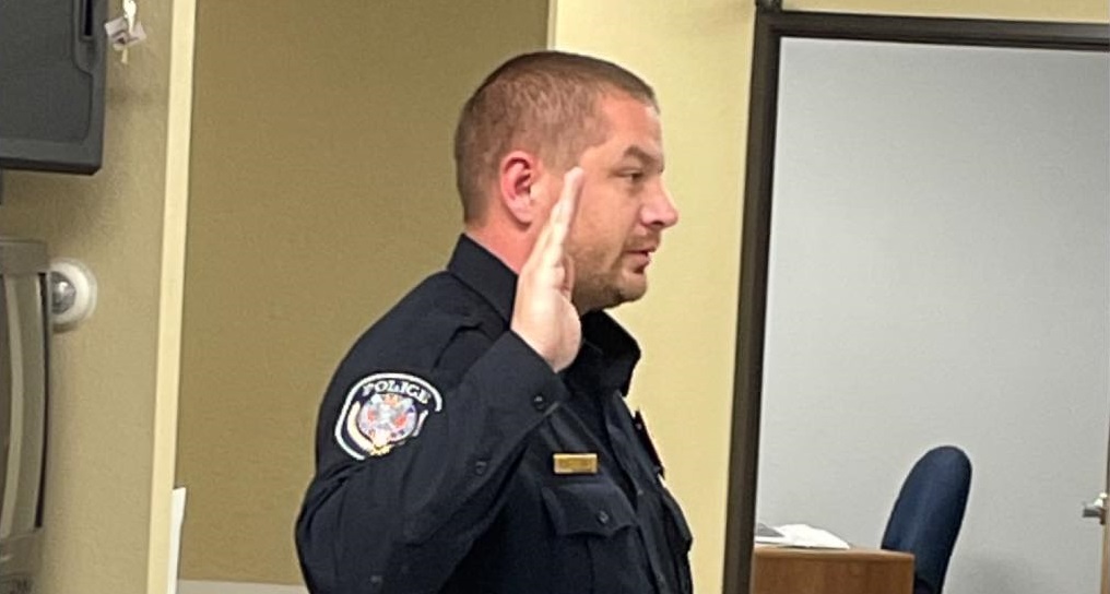 Carrington mayor directs flags at half-staff for police chief - Vimarsana News