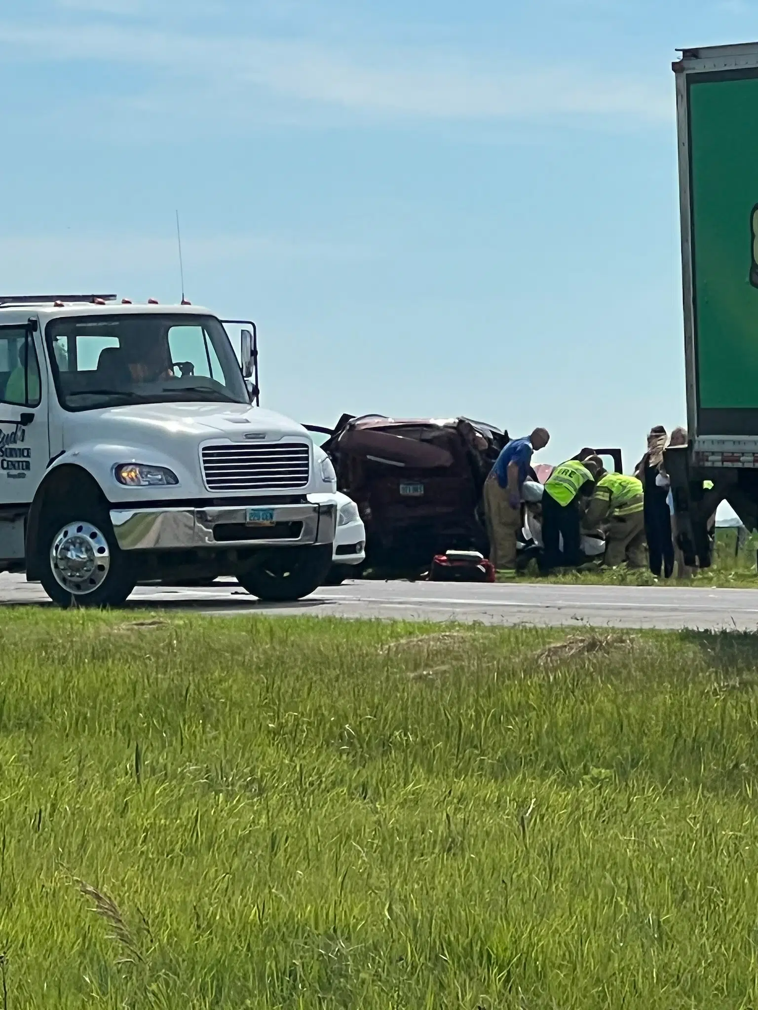 Valley City woman suffers lifethreatening injuries in crash on I94