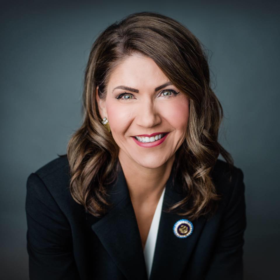 South Dakota prosecutor: No charges for Noem's airplane use - Vimarsana News