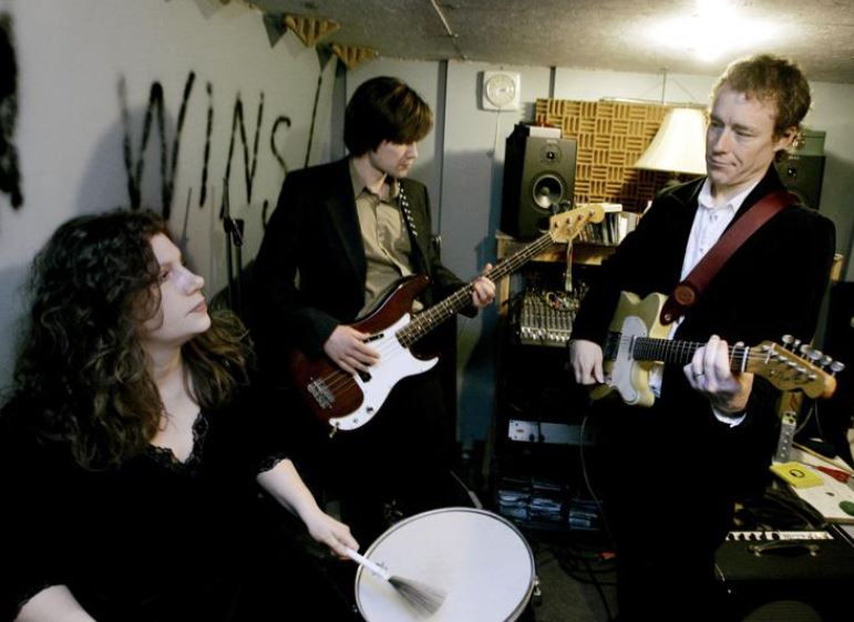 Mimi Parker, co-founder of Minnesota indie band Low has died - Vimarsana News