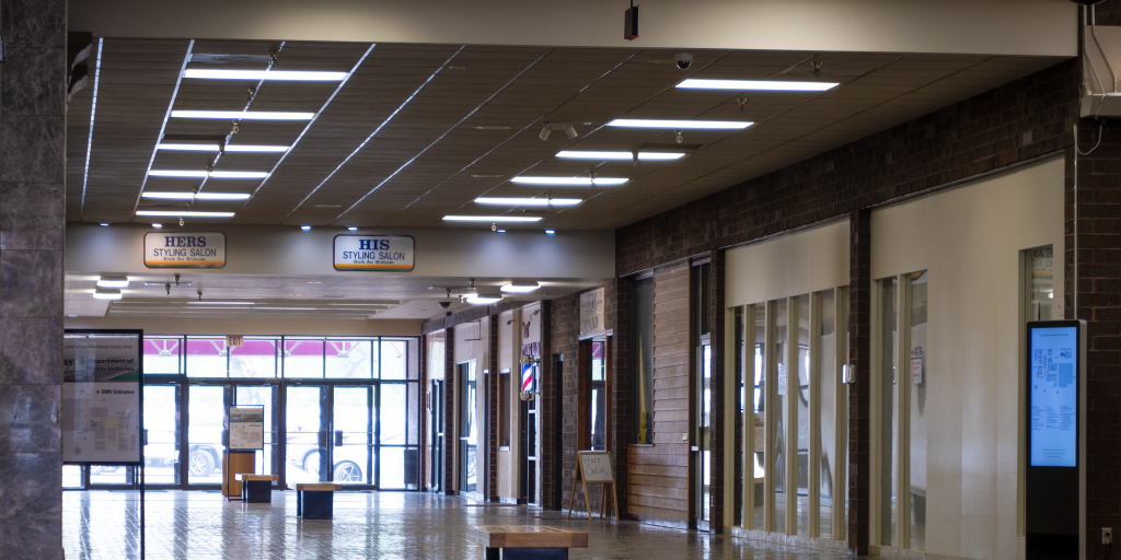 WATCH: Roers CEO, tenants respond to announcement of Moorhead Center Mall closure - Vimarsana News
