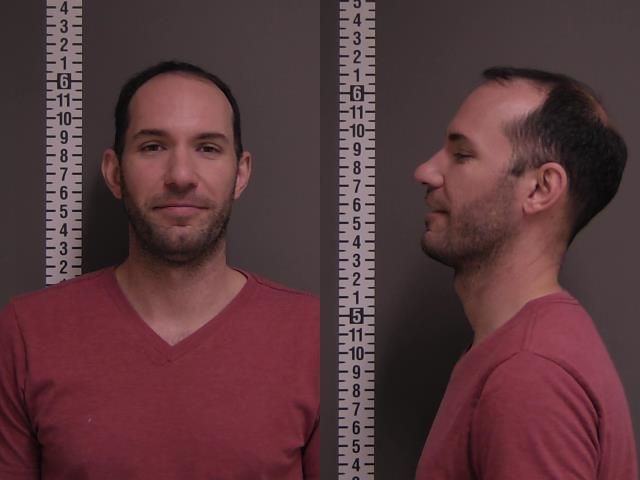 Man accused of distributing child porn wants case evidence thrown out - Vimarsana News