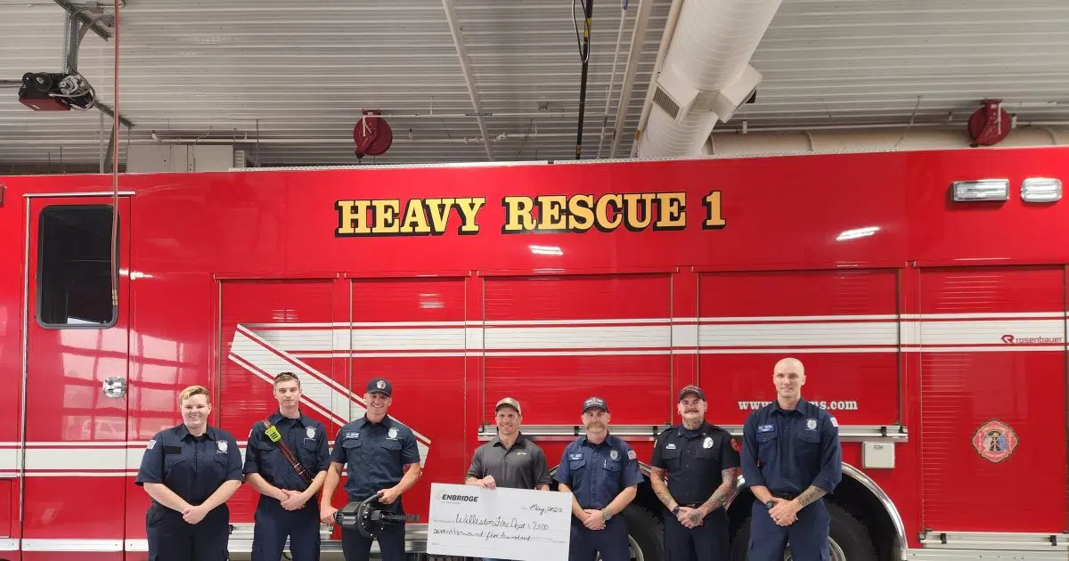 Williston Fire Department Receives Grant from Enbridge Y94