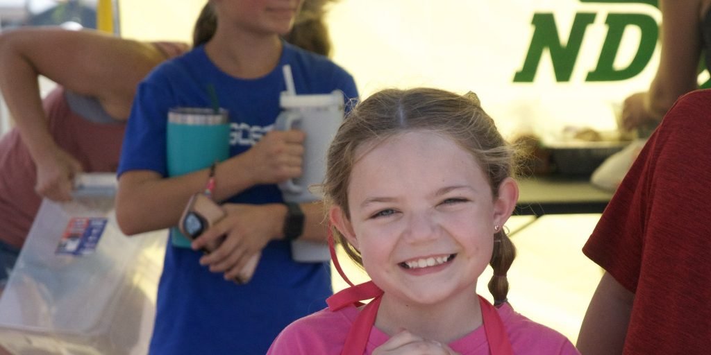 Fargo girl hosting bake sale to honor her mom, who died after a short illness - Vimarsana News