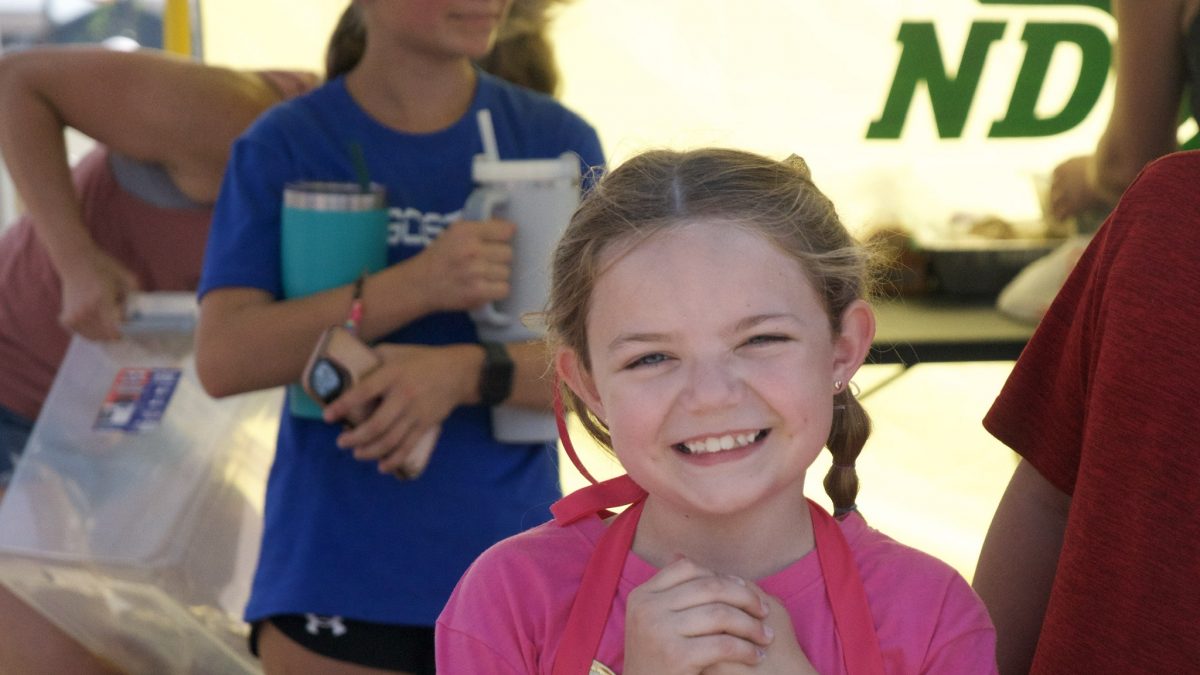 Fargo girl hosting bake sale to honor her mom, who died after a short illness - Vimarsana News