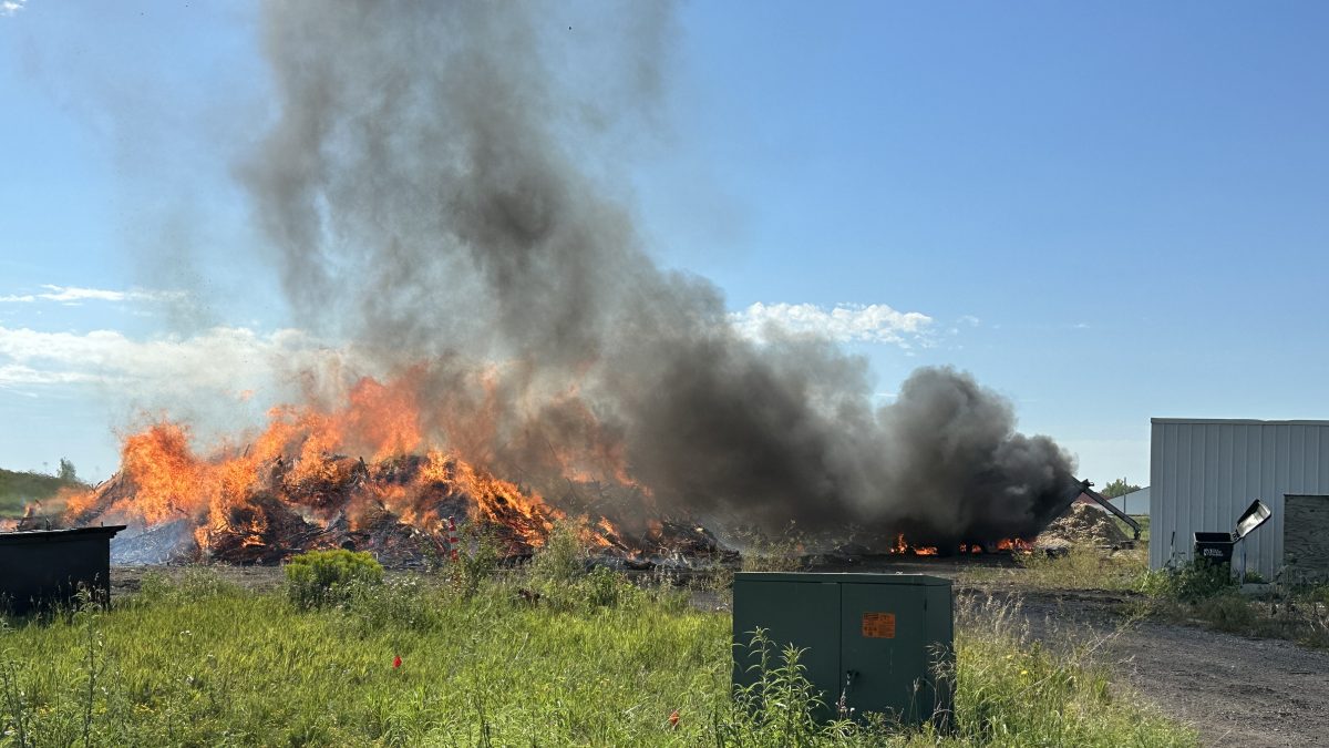 Firefighters to spend several days managing fire in West Fargo - Vimarsana News