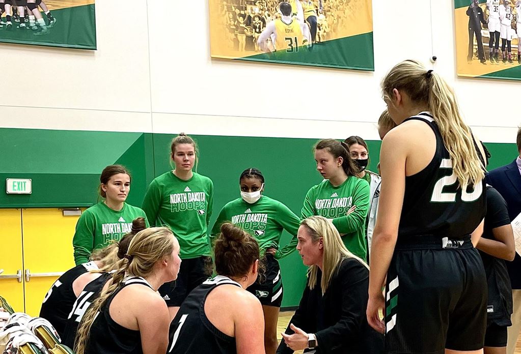 North Dakota Falls to South Dakota State, 72-54 - Vimarsana News