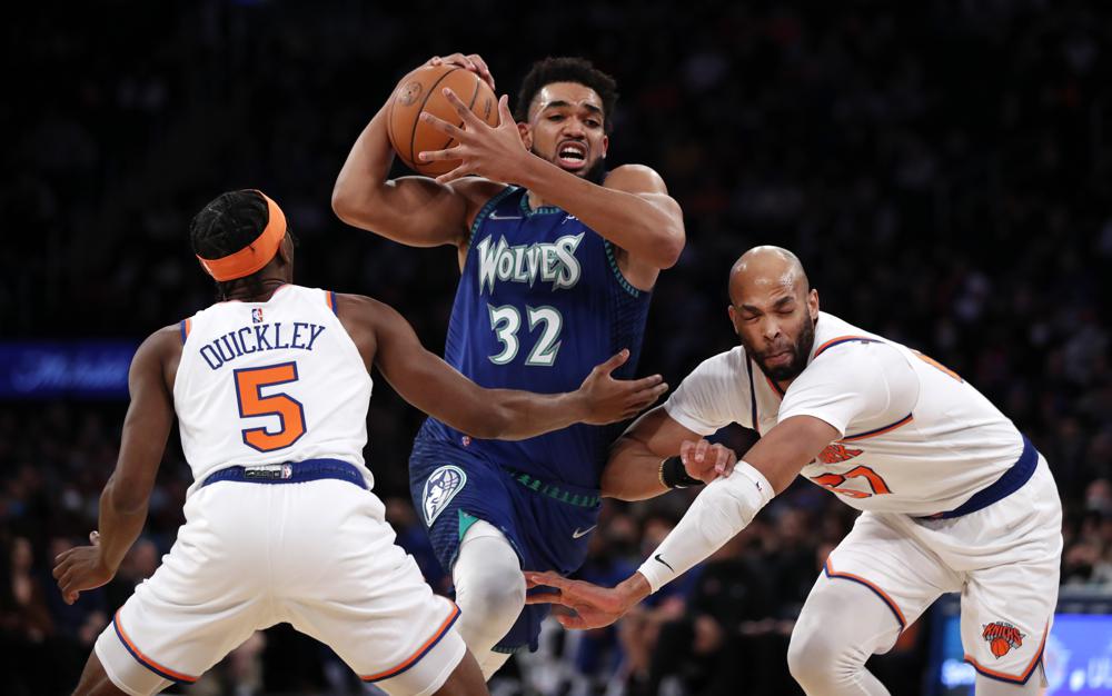 Towns' three-point play helps Wolves edge Knicks 112-110 - Vimarsana News
