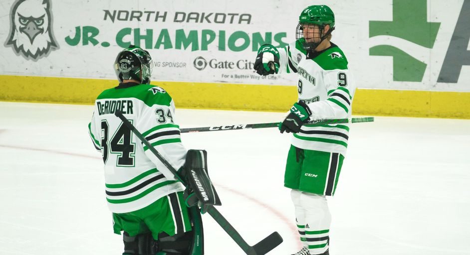 Four-goal first paces No. 3 North Dakota past Holy Cross, 6-0 - Vimarsana News