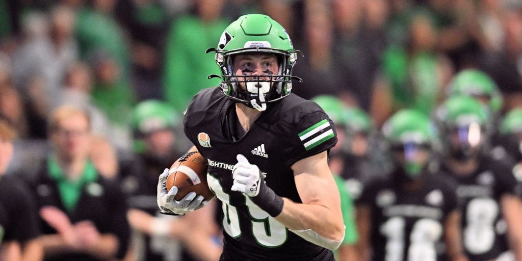 UND wins at Youngstown State, 35-30 - Vimarsana News