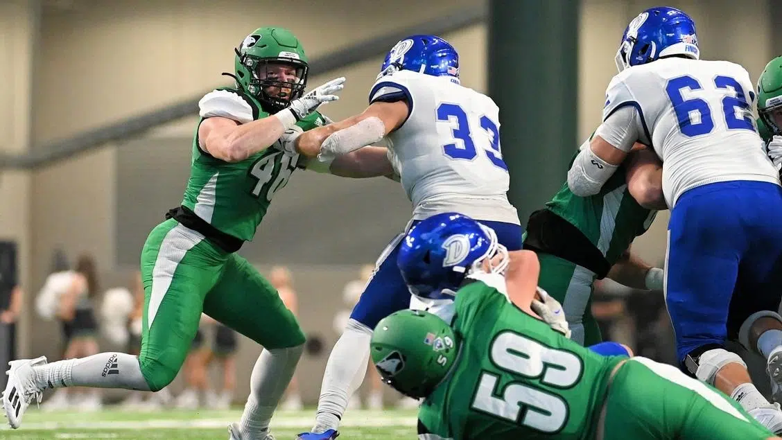 Game Notes Preview No. 17/18 North Dakota Opens Season vs. Drake The