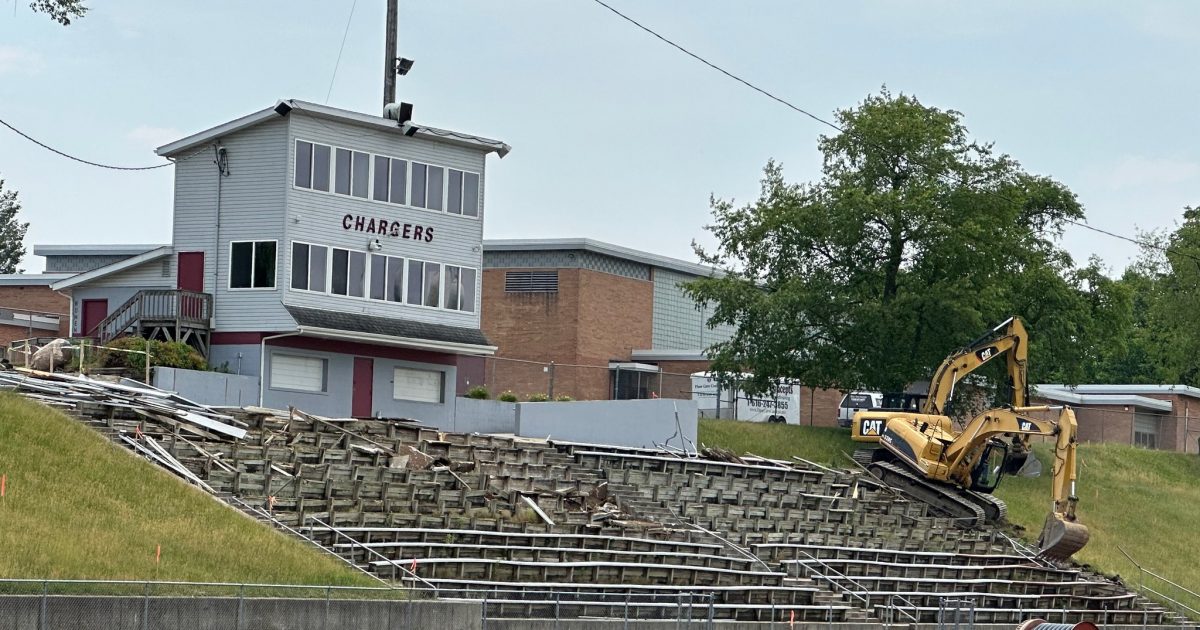 Union City H.S. Alumni Field bleacher project gets underway - Vimarsana News