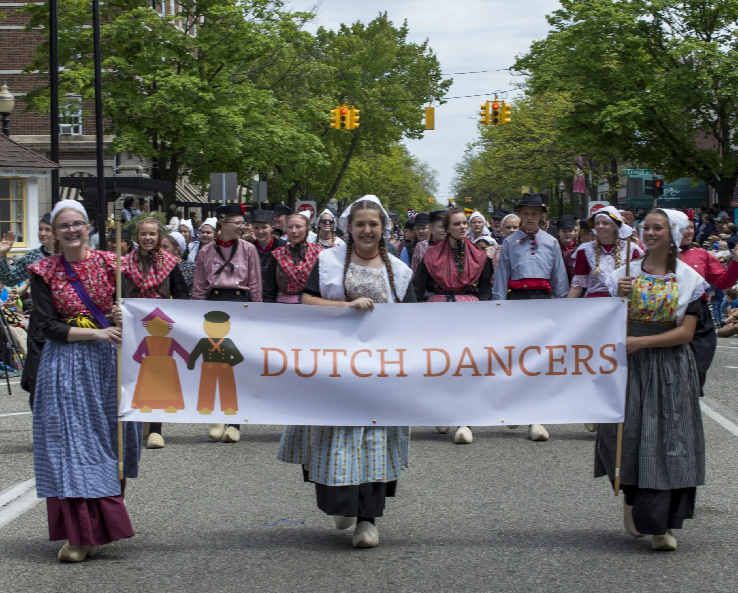 Tulip Time Festival Sets Up Times, Dates as Annual Event Approaches