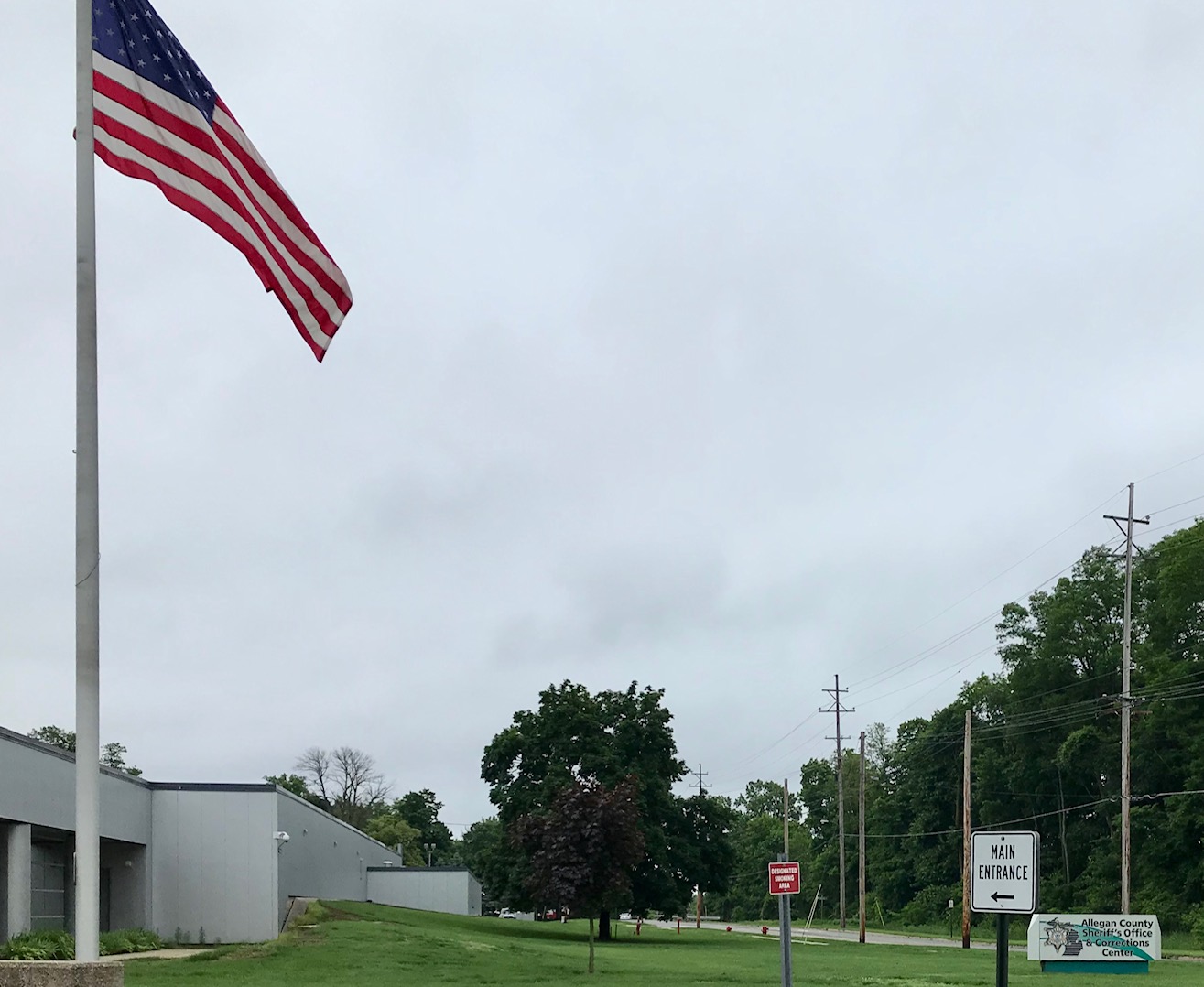 Vigil held for man shot and killed by Allegan County deputy during traffic stop - Vimarsana News
