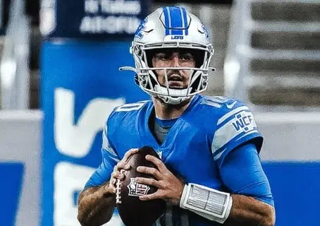 The Lions should cut both David Blough and Tim Boyle