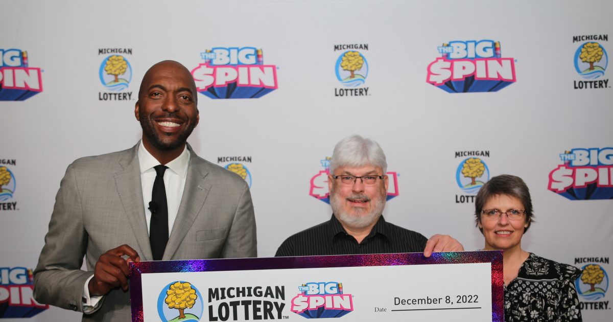 Mid-Michigan man wins 100K just in time for the holidays - Vimarsana News