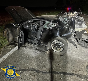 One killed in single car crash in Cass County late Thursday - Vimarsana News