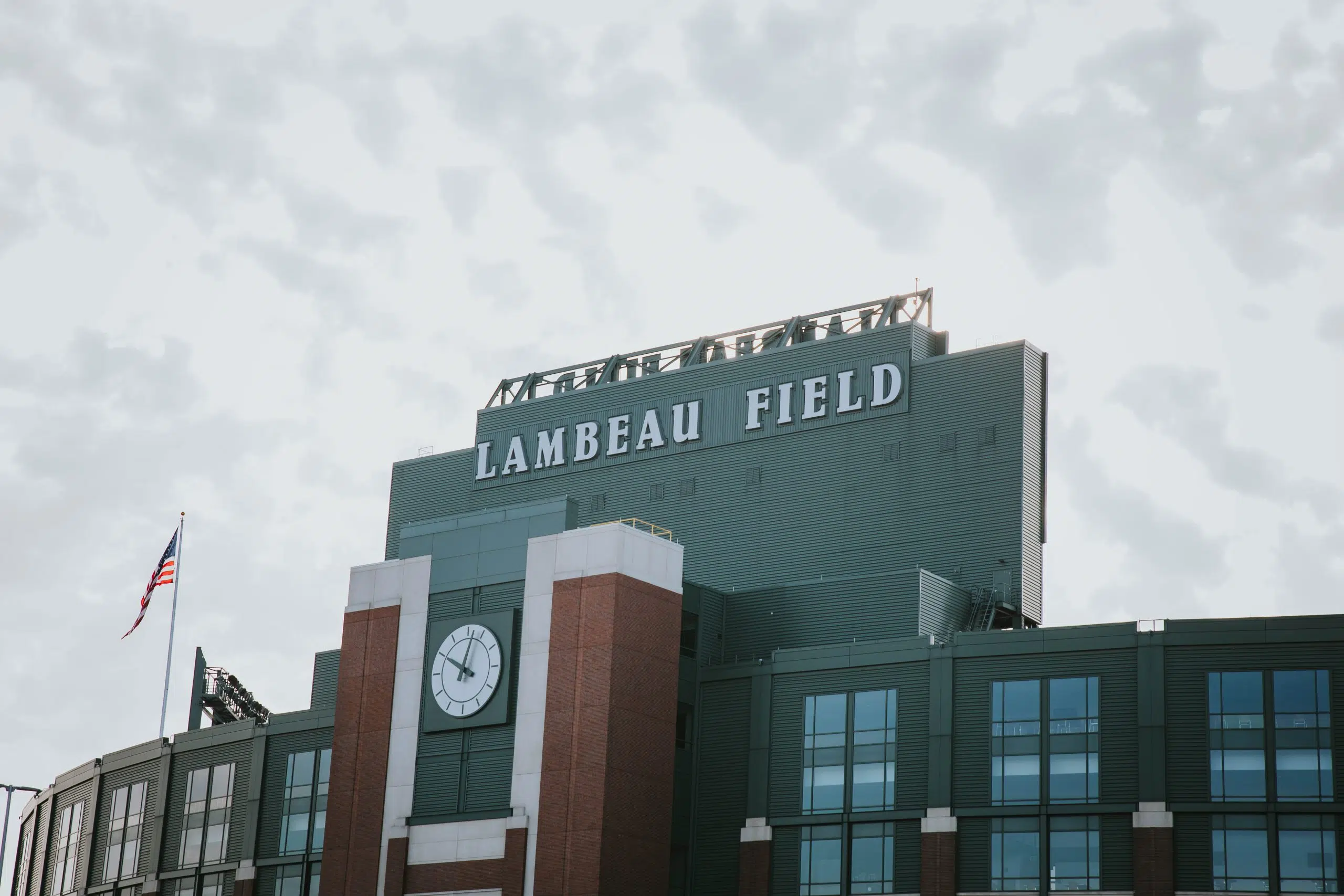 Lambeau Field hosts European soccer