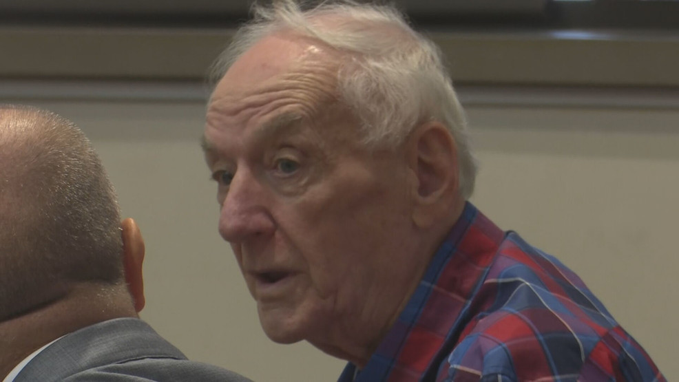 Man Serving Life Sentences for 1976 Marinette County Murders Dies in Prison - Vimarsana News