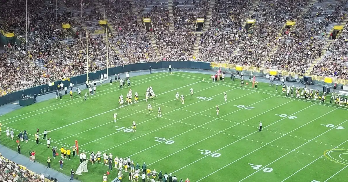 Lambeau Offering Brief Bowl Tours, Duke FM, Playing the Legends of  Country