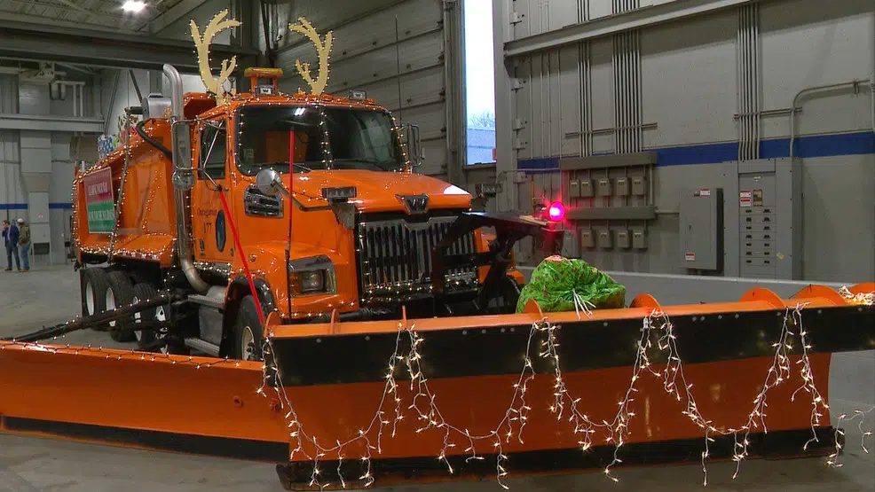 Snowplow Operators With Safety Tips For Drivers Y100 WNCY Your Home