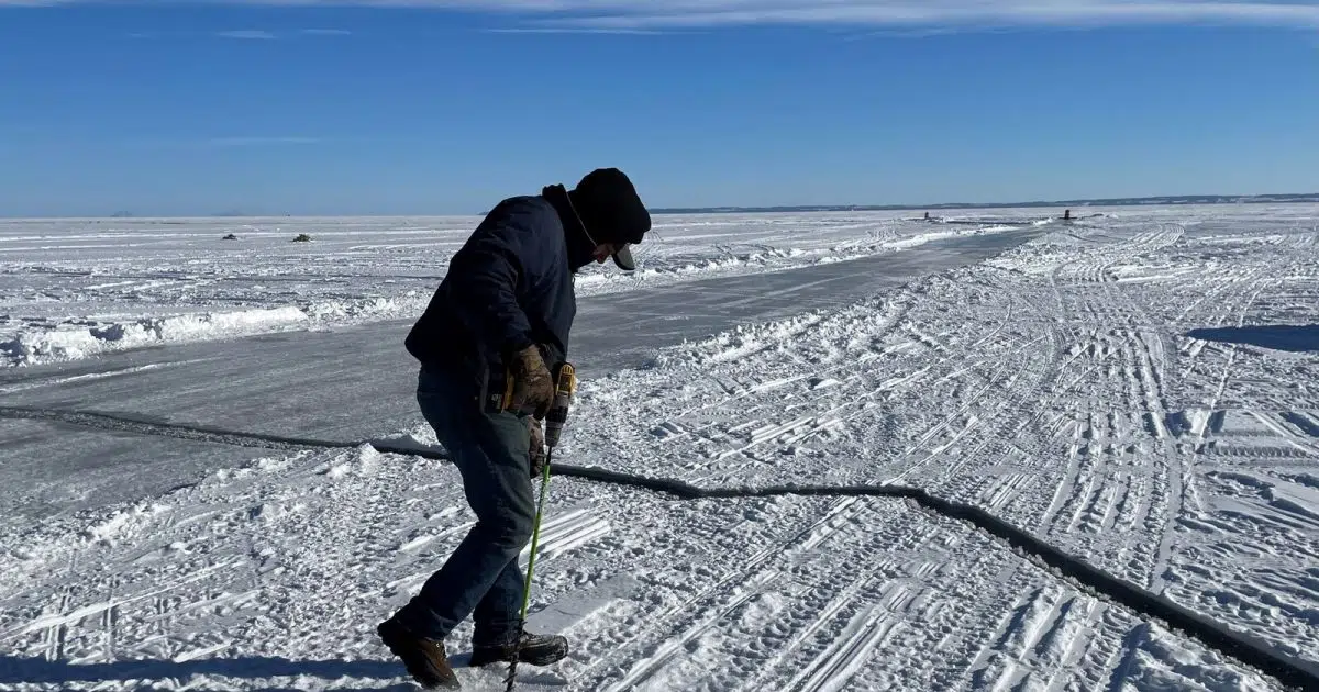 Less than Ideal Ice Conditions Ahead of Lake Winnebago Weekend Fisheree