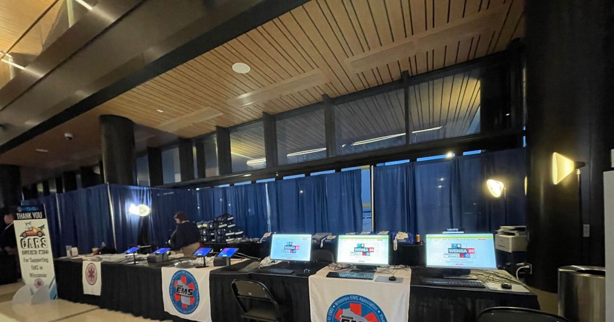 Hundreds of Wisconsin EMS Professionals Arrive in Green Bay Area for Conference - Vimarsana News