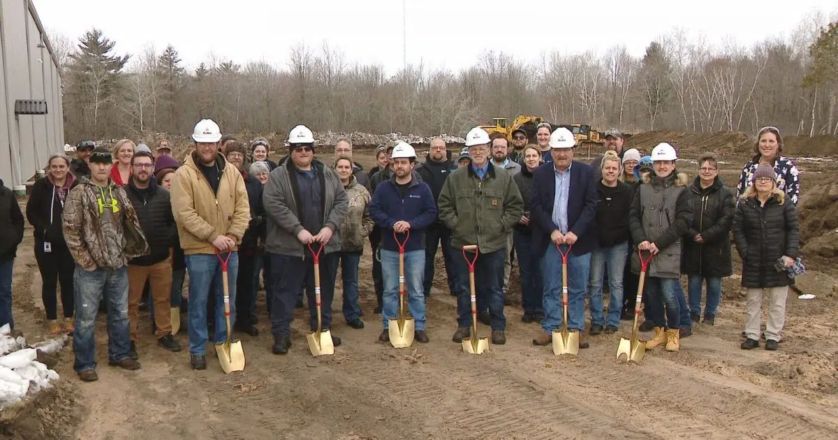 ‘Not Your Father’s Factory’ Manufacturer Adding More Jobs