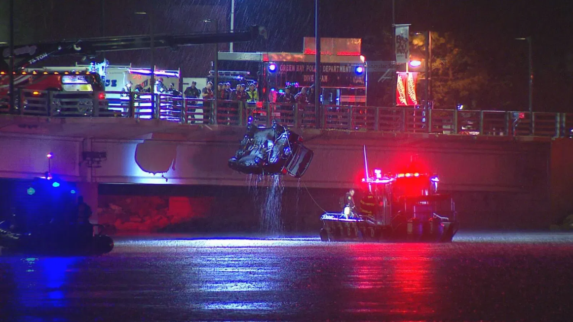 Green Bay Police Identify Driver Recovered from Fox River - Vimarsana News