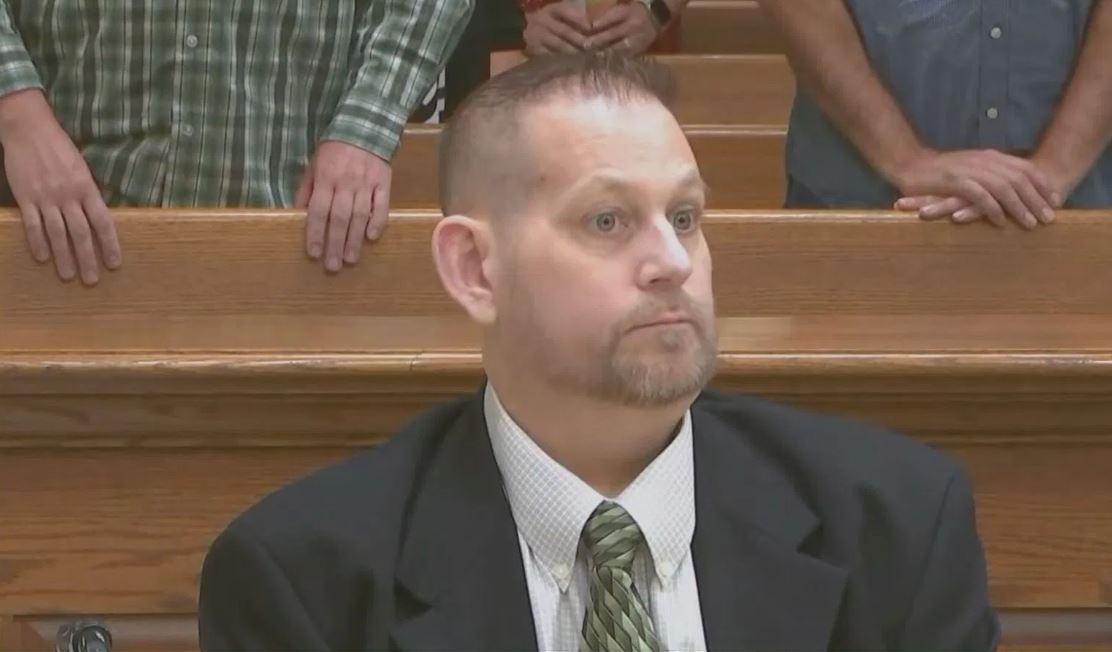 Prosecution Rests in Waupaca Murder Case Over Stolen Exotic Pets - Vimarsana News
