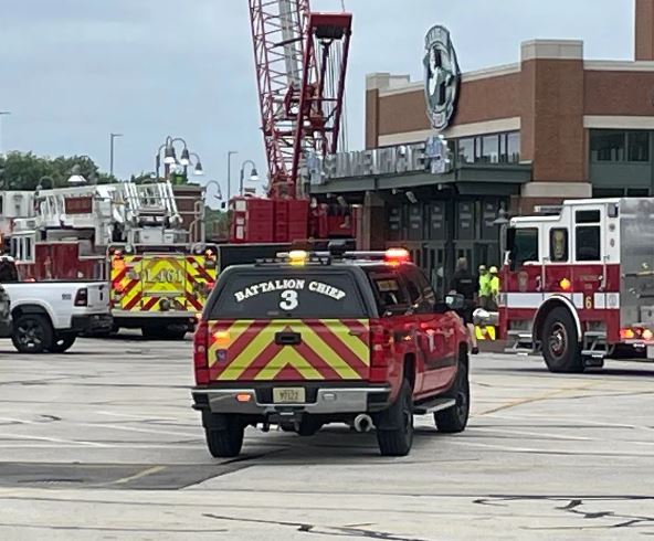 Lambeau Field Incident Leaves Worker In Critical Condition - Vimarsana News