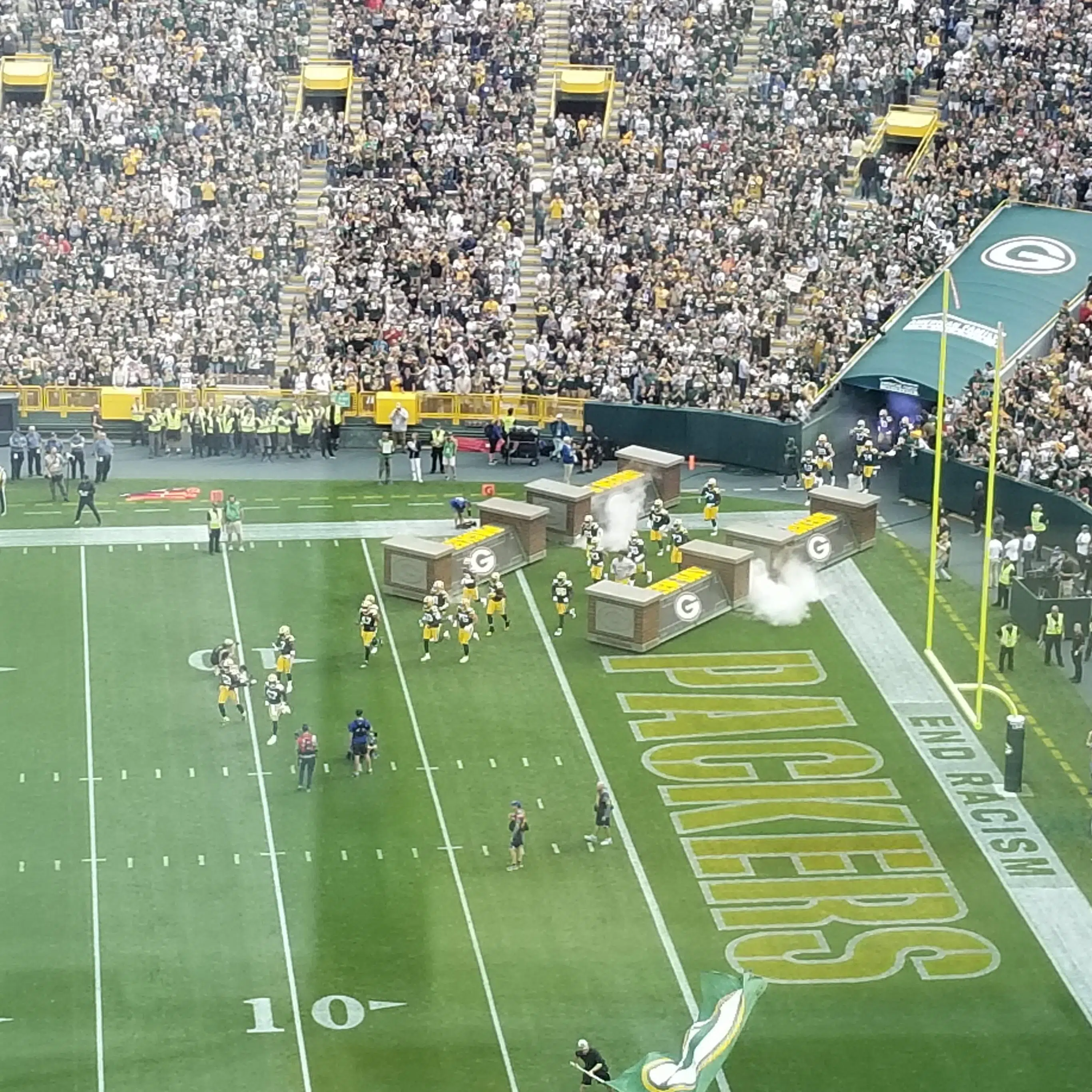 Continued belief leads to Packers comeback win in Love's first Lambeau start