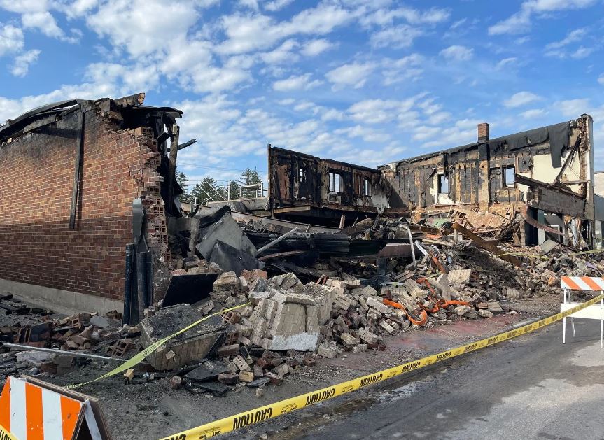 Tree Removal, Branch Hitting Power Line Ignited Fire that Destroyed Downtown Pulaski Building - Vimarsana News