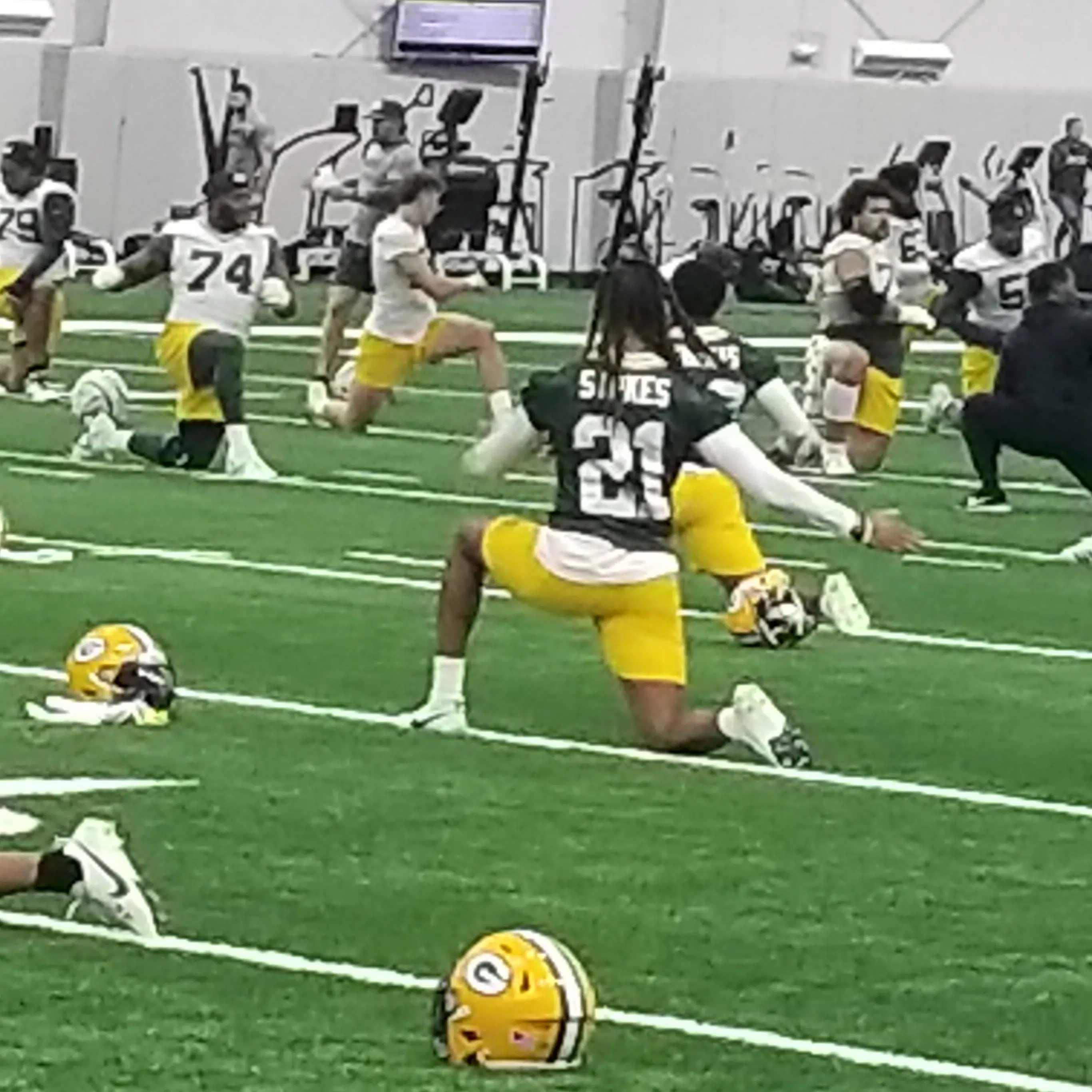 Packers' Clark returns to practice