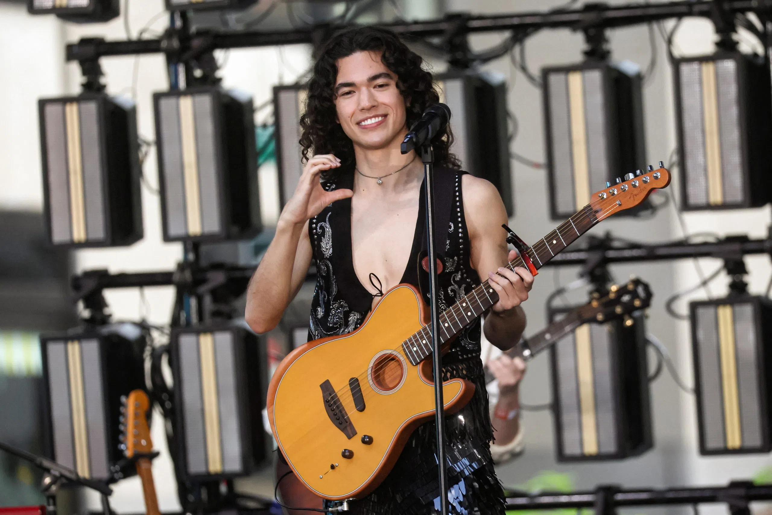 Did Conan Gray Butcher The National Anthem???