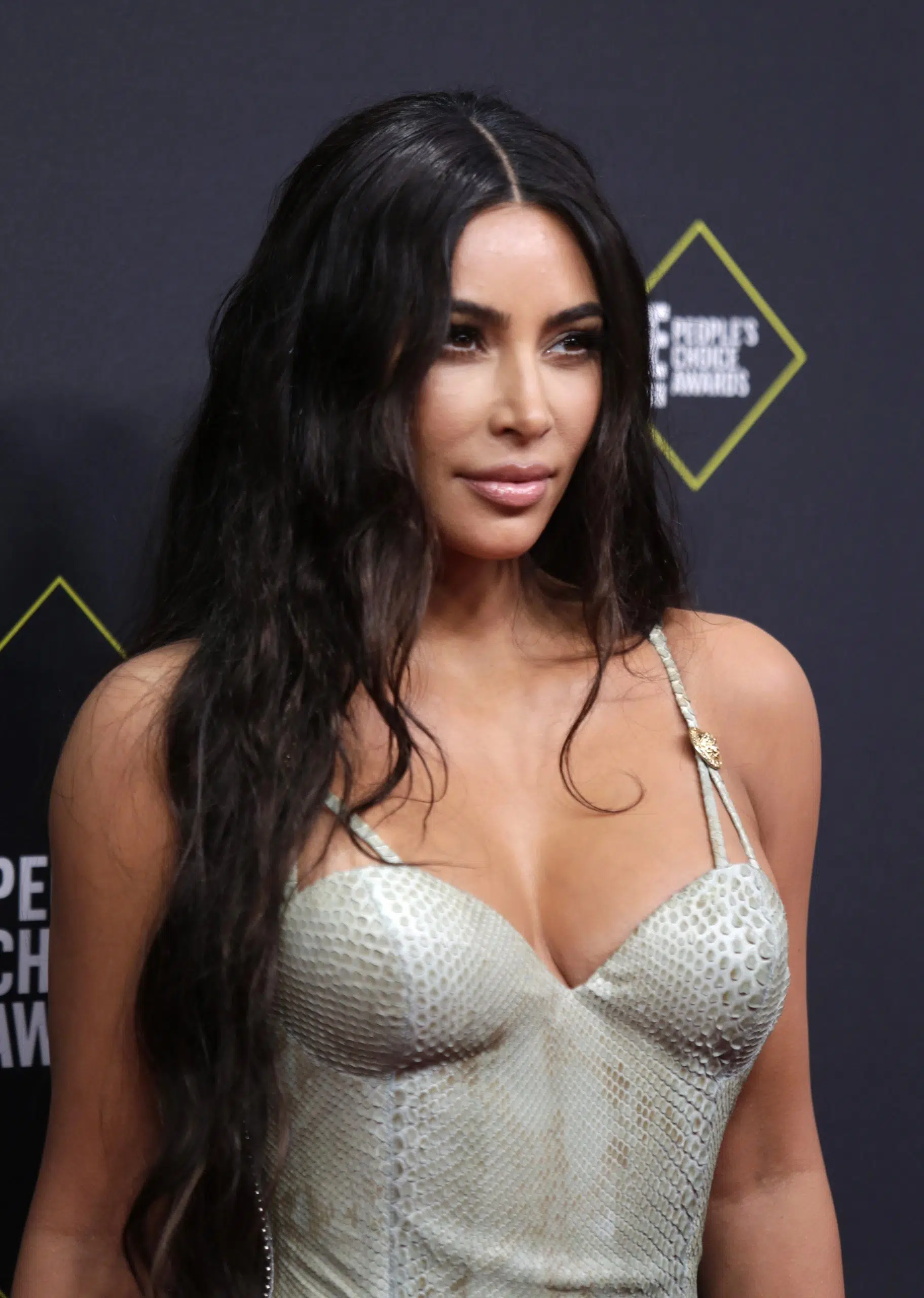 Everybody’s Trying to Hit Up Kim Kardashian Now That She’s Single