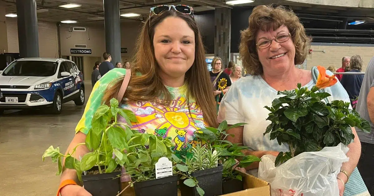 Spring Lawn & Garden Sale Photo Gallery Neuhoff Media Lafayette