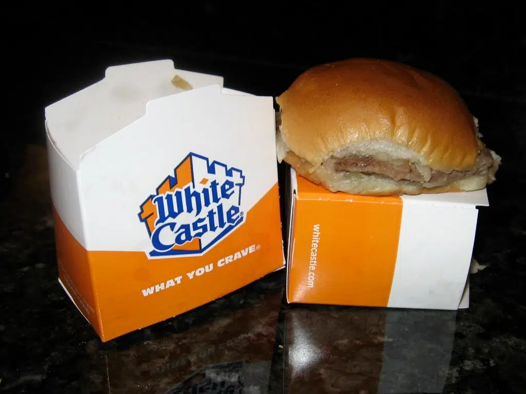 krystal burger vs white castle
