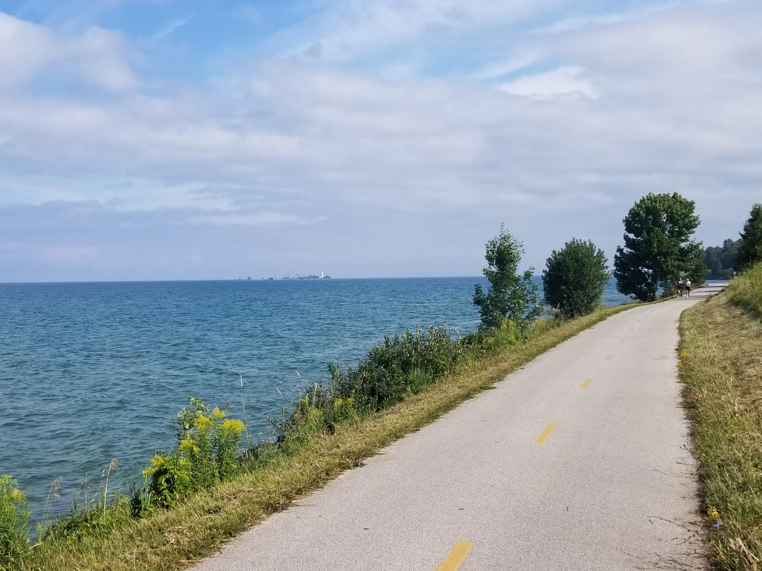Road Closed As Work Gets Underway On North Shore Trail In Port Elgin