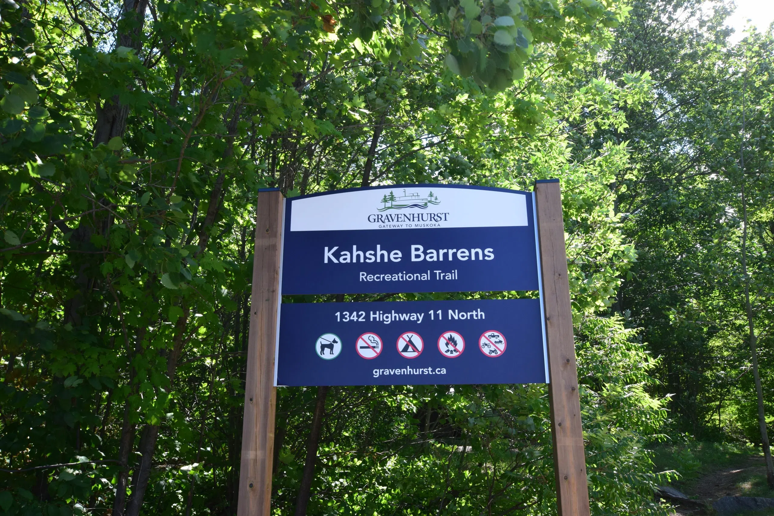 Explore the Kahshe Barrens On Foot