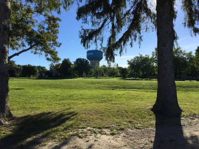 Shelburne Parks Reopened, Playgrounds Remain Off Limits Country 105