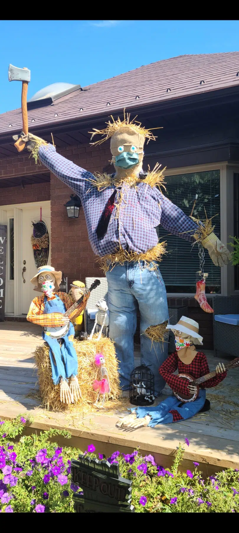 Meaford Scarecrow Invasion “Paused Indefinitely” | 560 CFOS